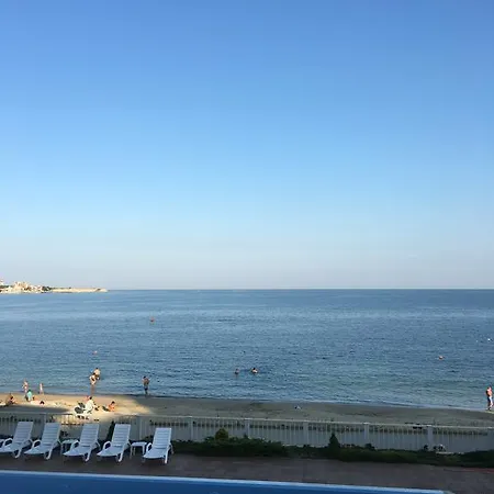 Bellevue Lägenhet Ravda